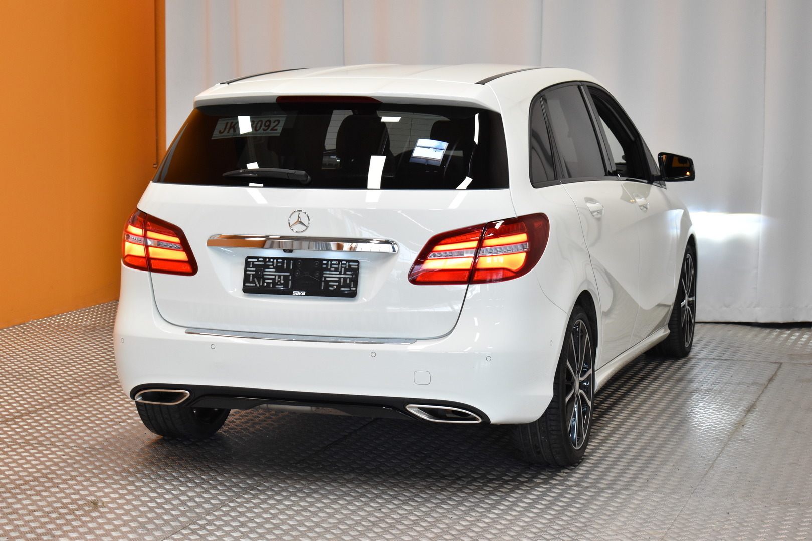 MERCEDES-BENZ B 2015