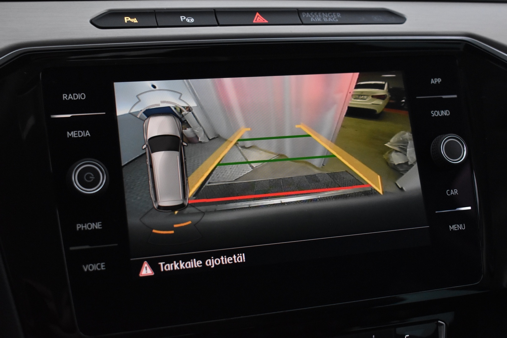 VOLKSWAGEN Passat 2018