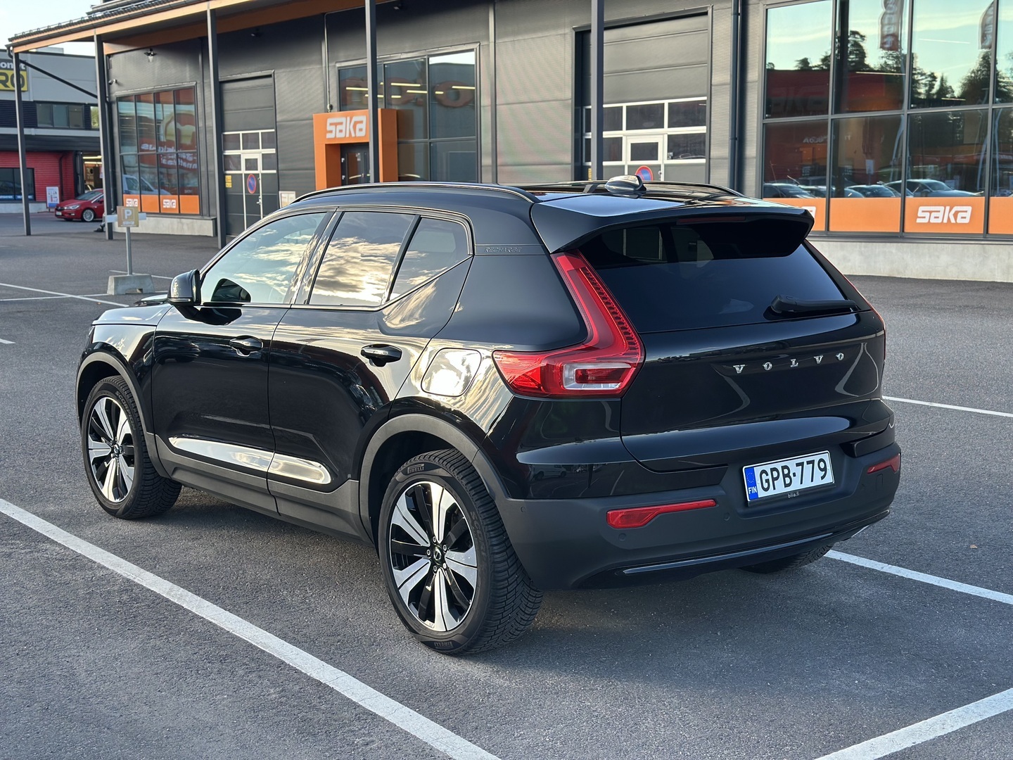 VOLVO XC40 2023