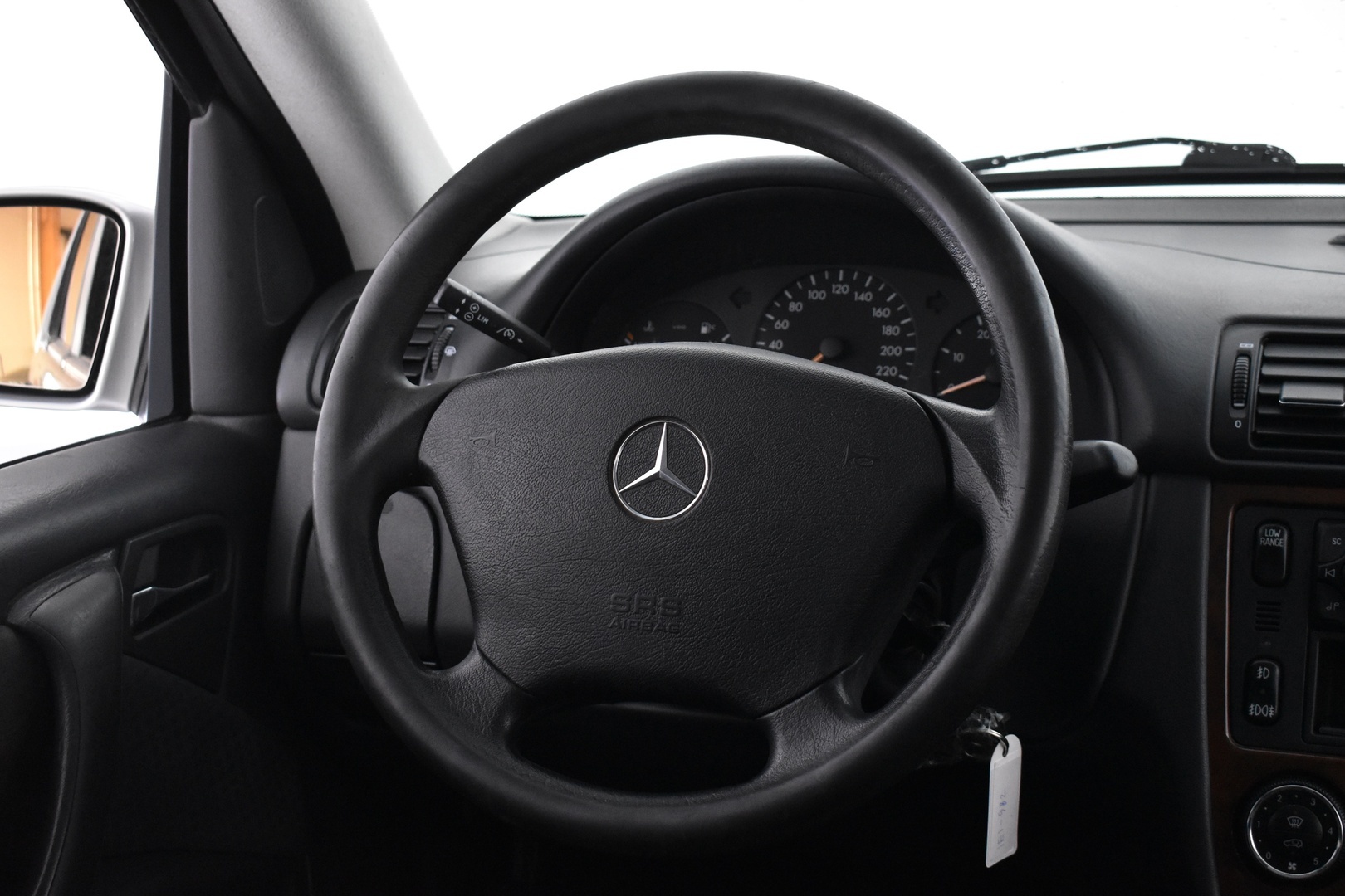 MERCEDES-BENZ ML 2004