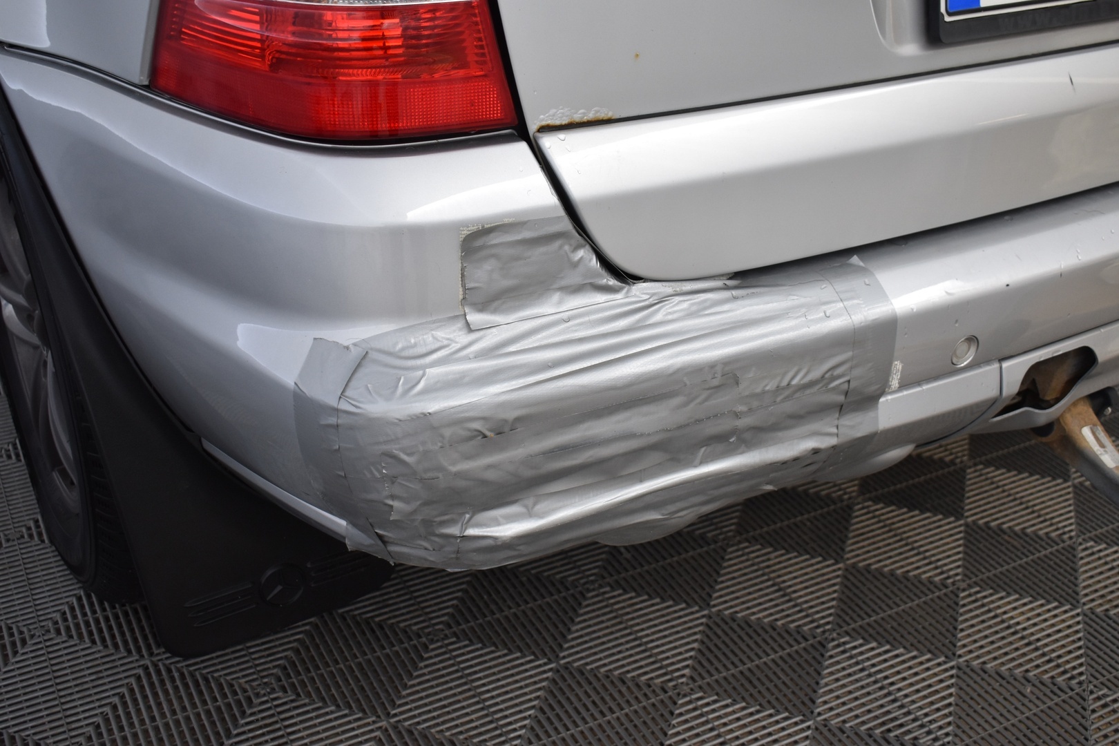 MERCEDES-BENZ ML 2004