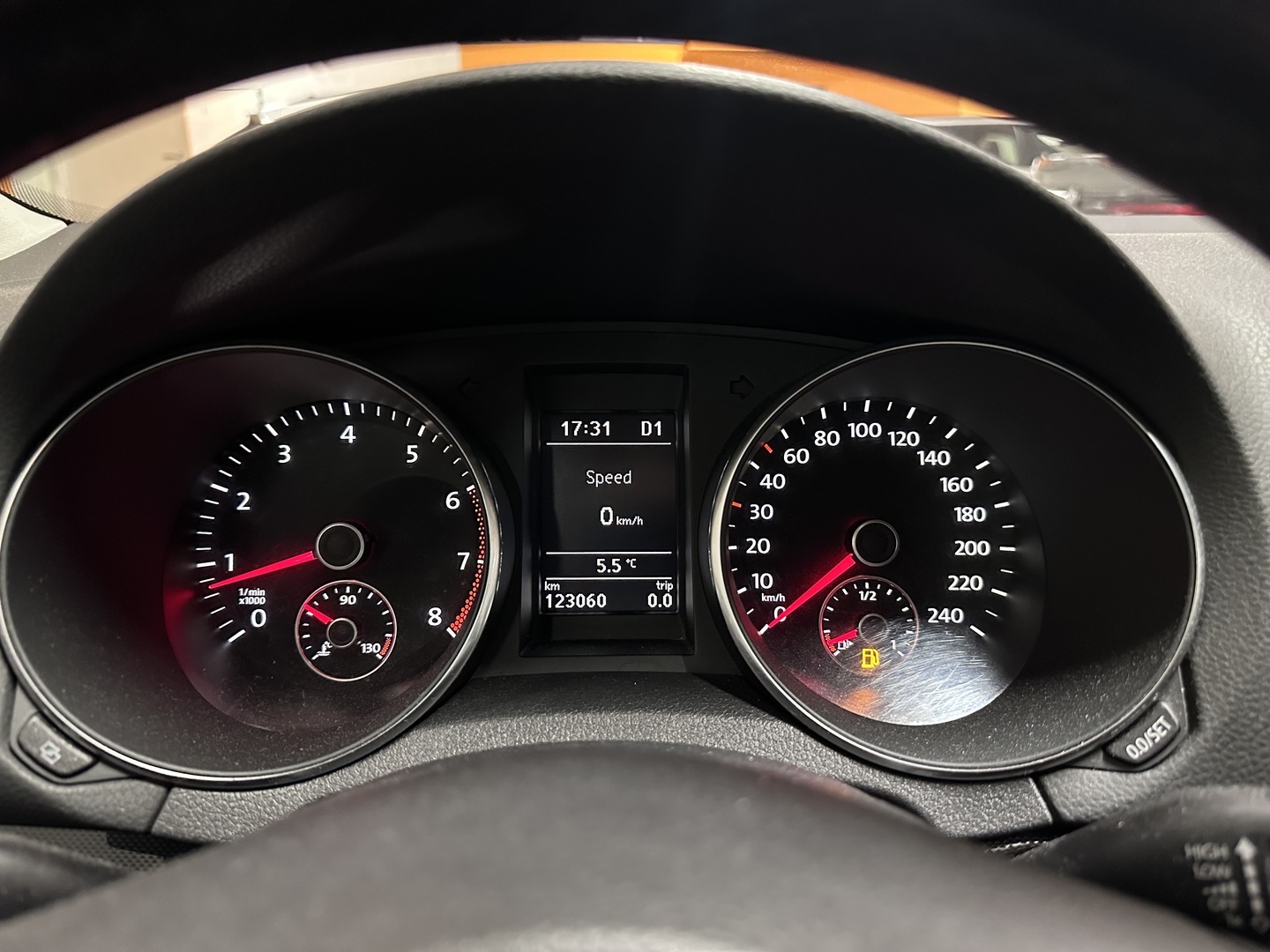 VOLKSWAGEN Golf 2009