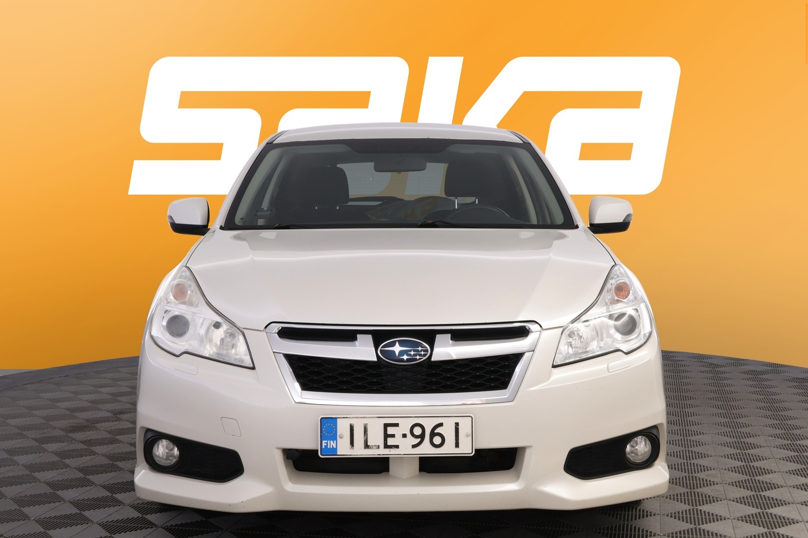SUBARU Legacy 2013