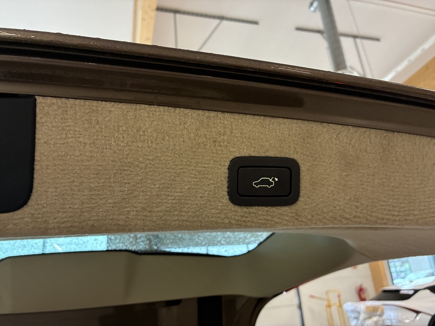 VOLVO XC70 2015
