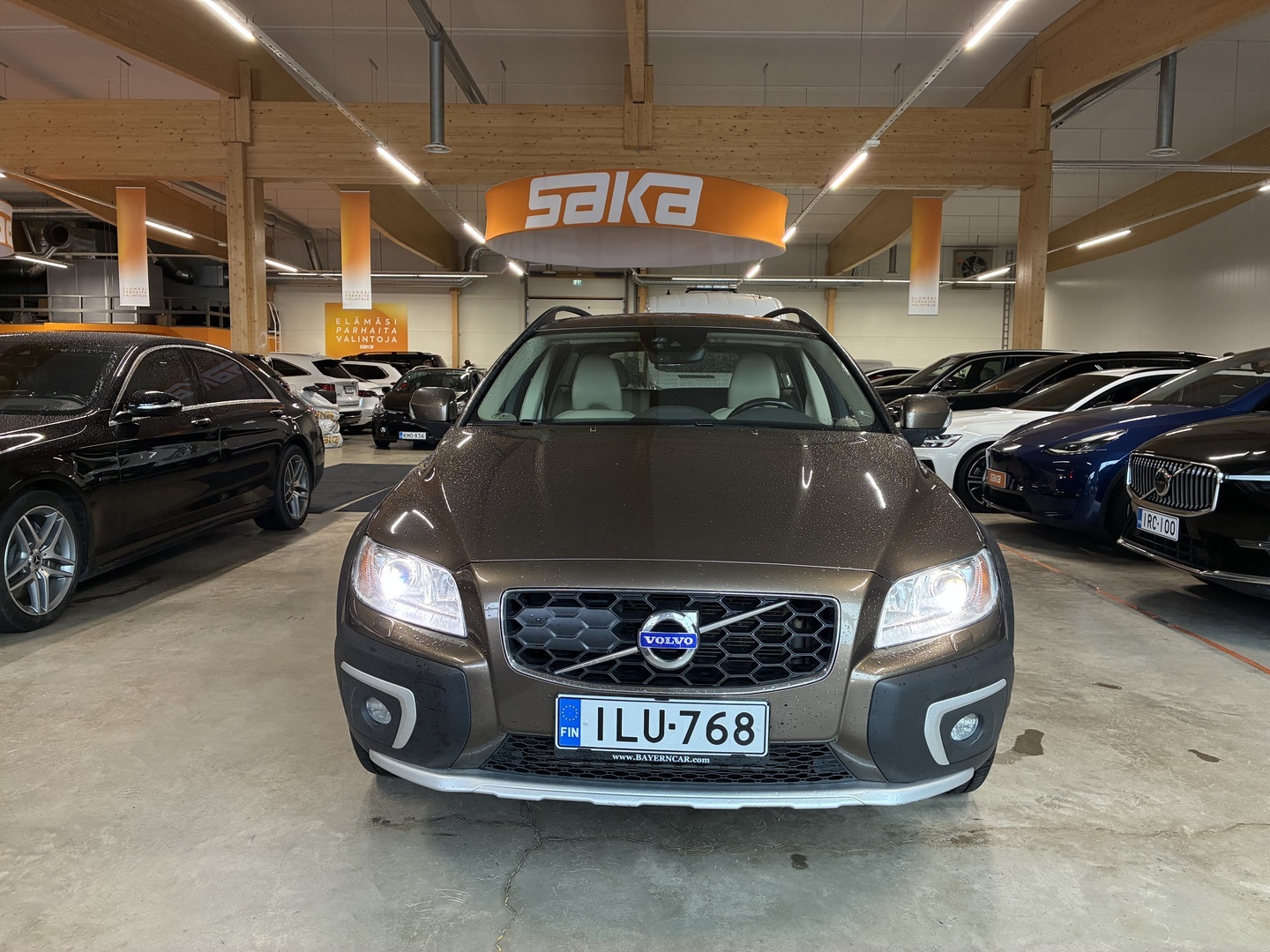 VOLVO XC70 2015