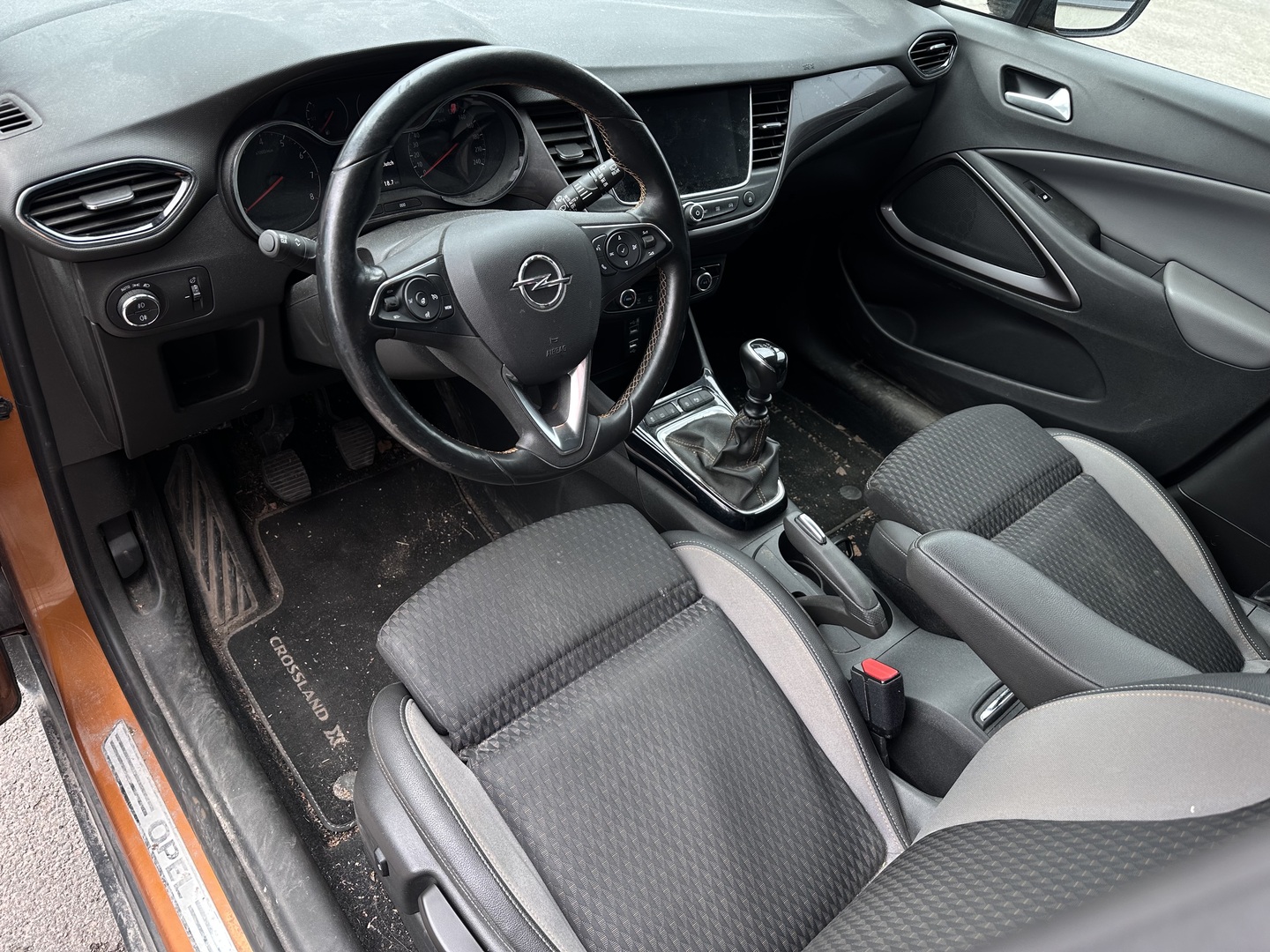 OPEL Crossland X 2018