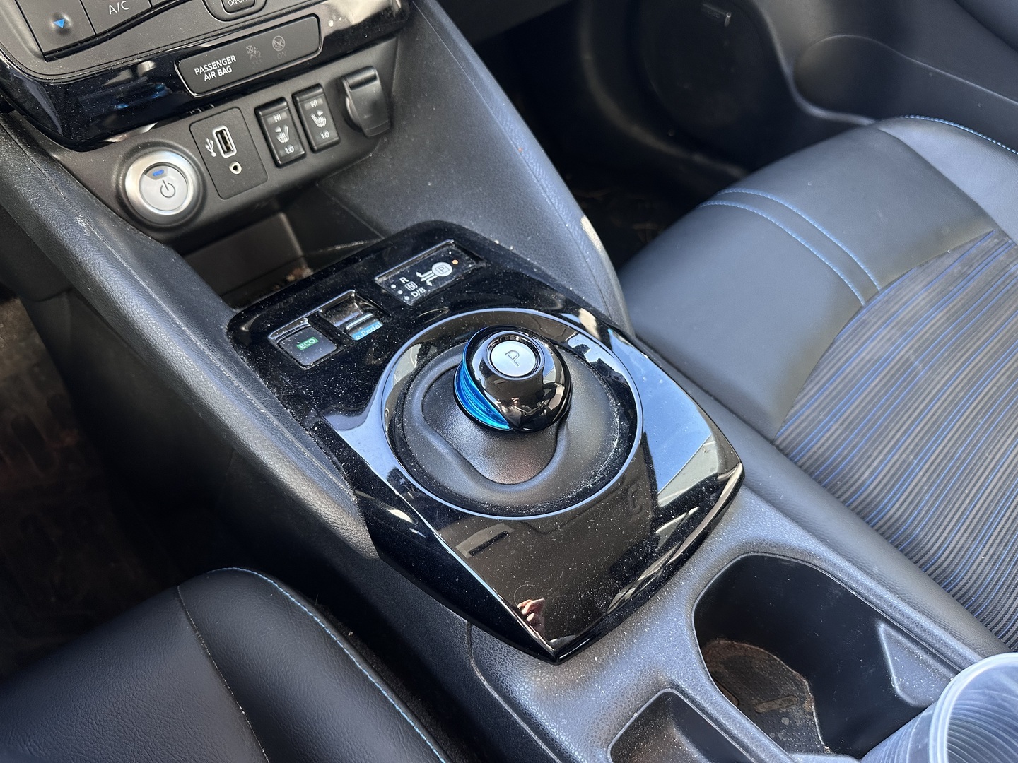 NISSAN Leaf 2020