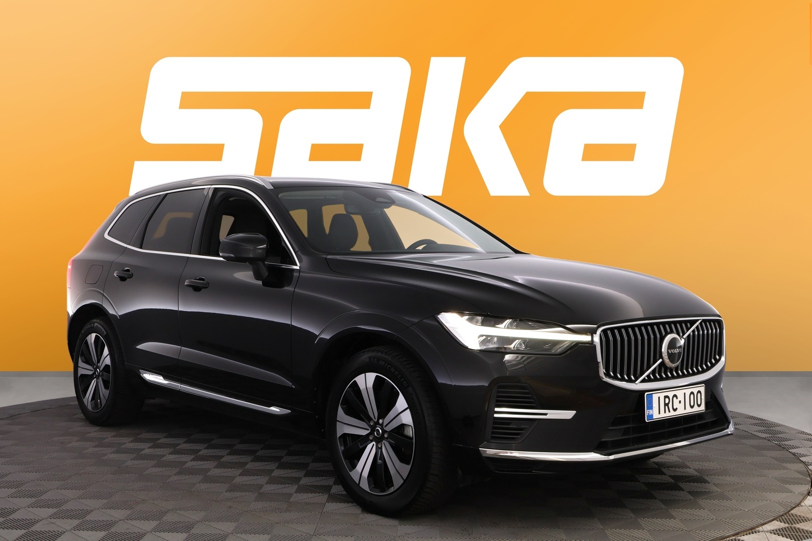 VOLVO XC60 2023