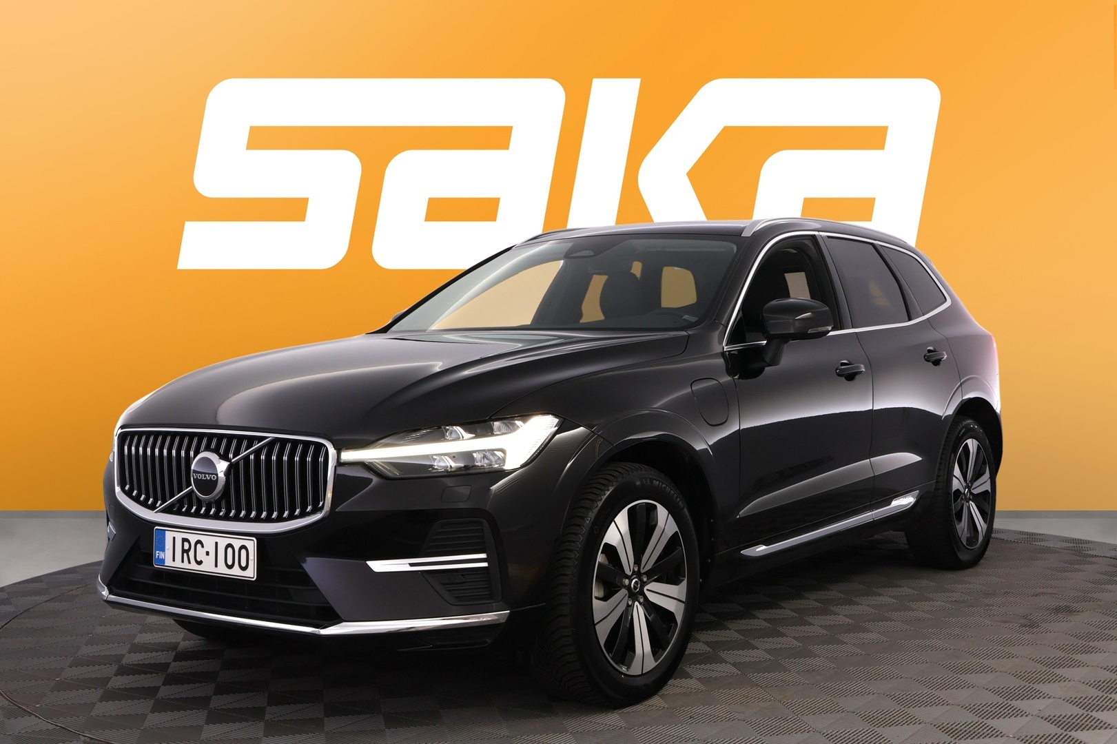VOLVO XC60 2023