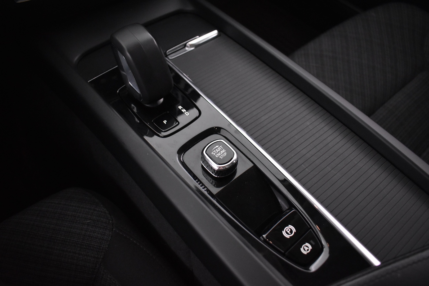 VOLVO V60 CROSS COUNTRY 2023