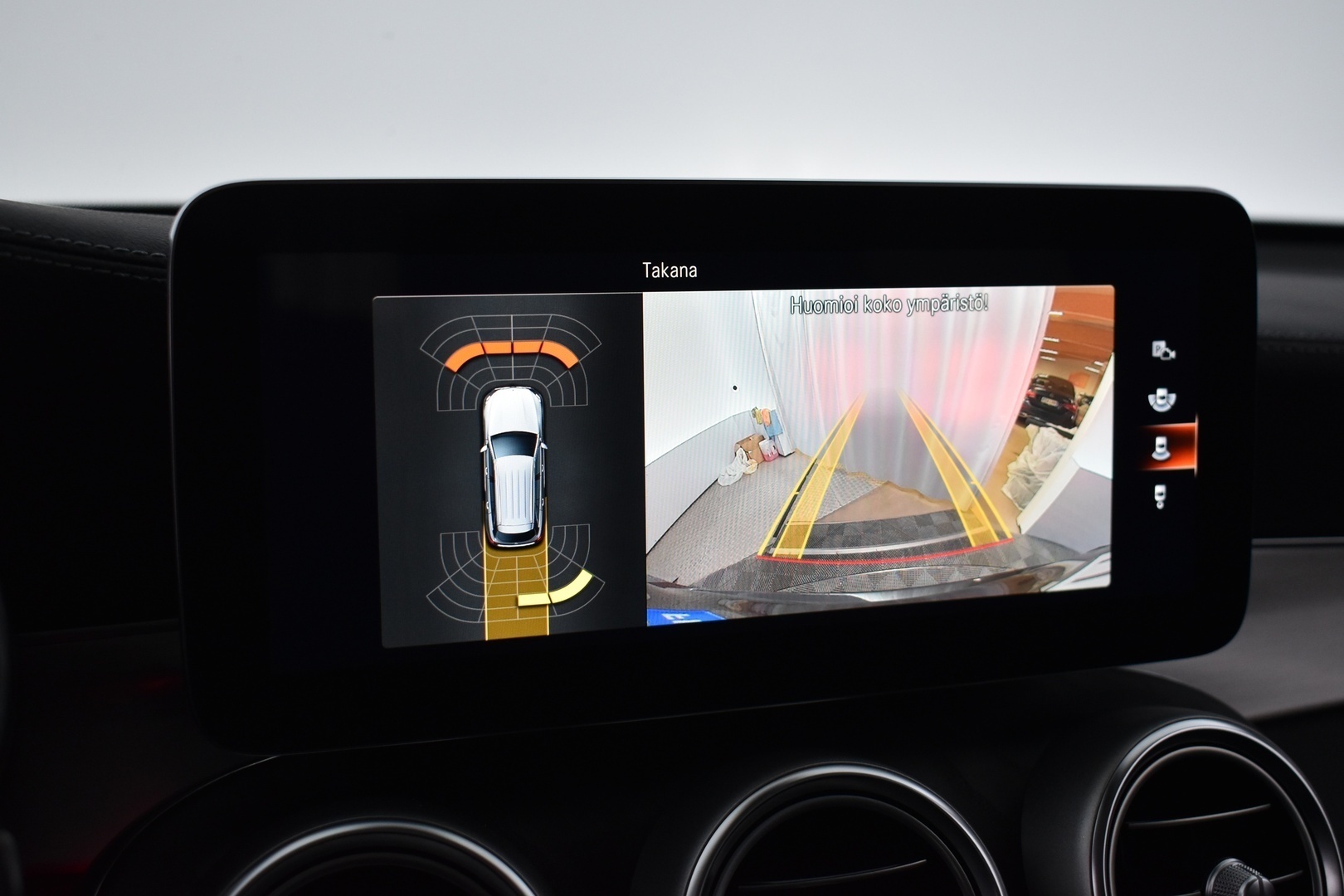 MERCEDES-BENZ GLC 2021