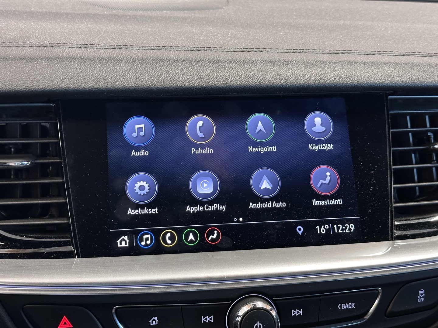 OPEL Insignia 2021