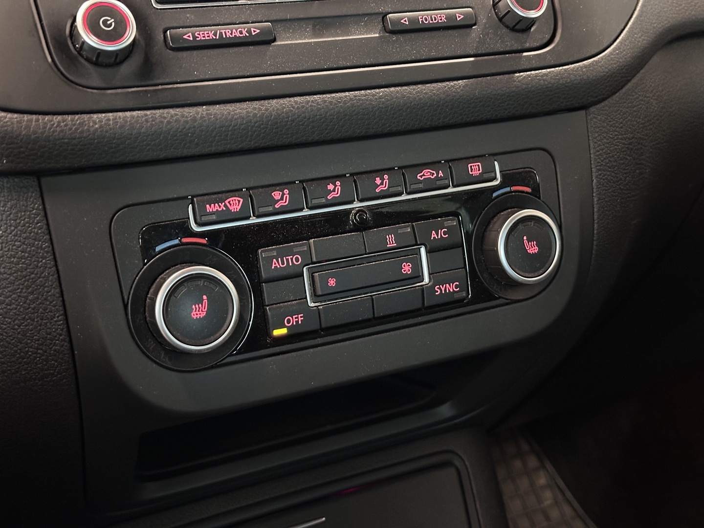 VOLKSWAGEN Golf Plus 2013