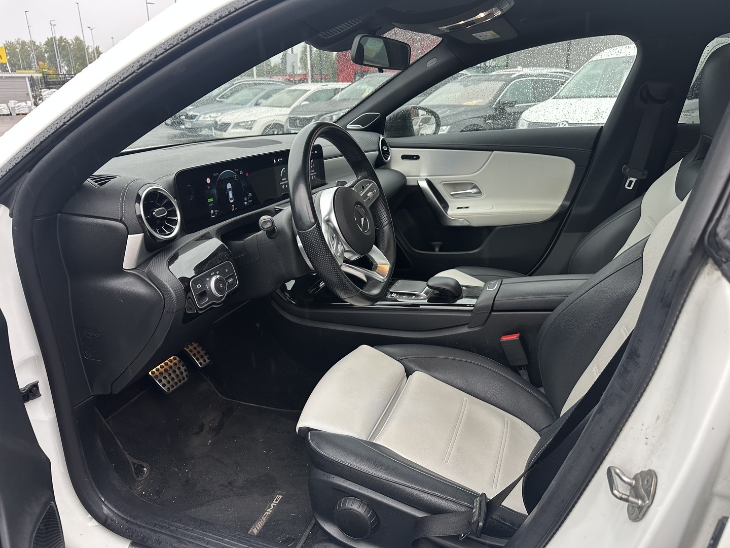 MERCEDES-BENZ CLA 2023