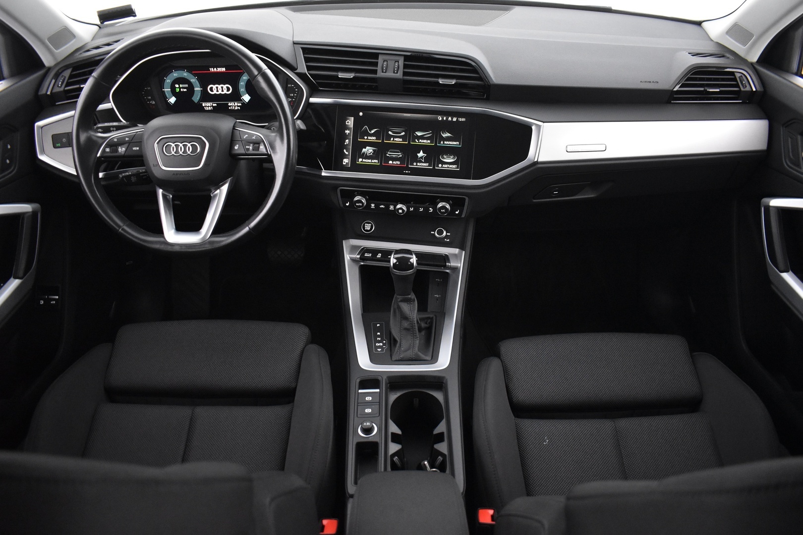 AUDI Q3 2023