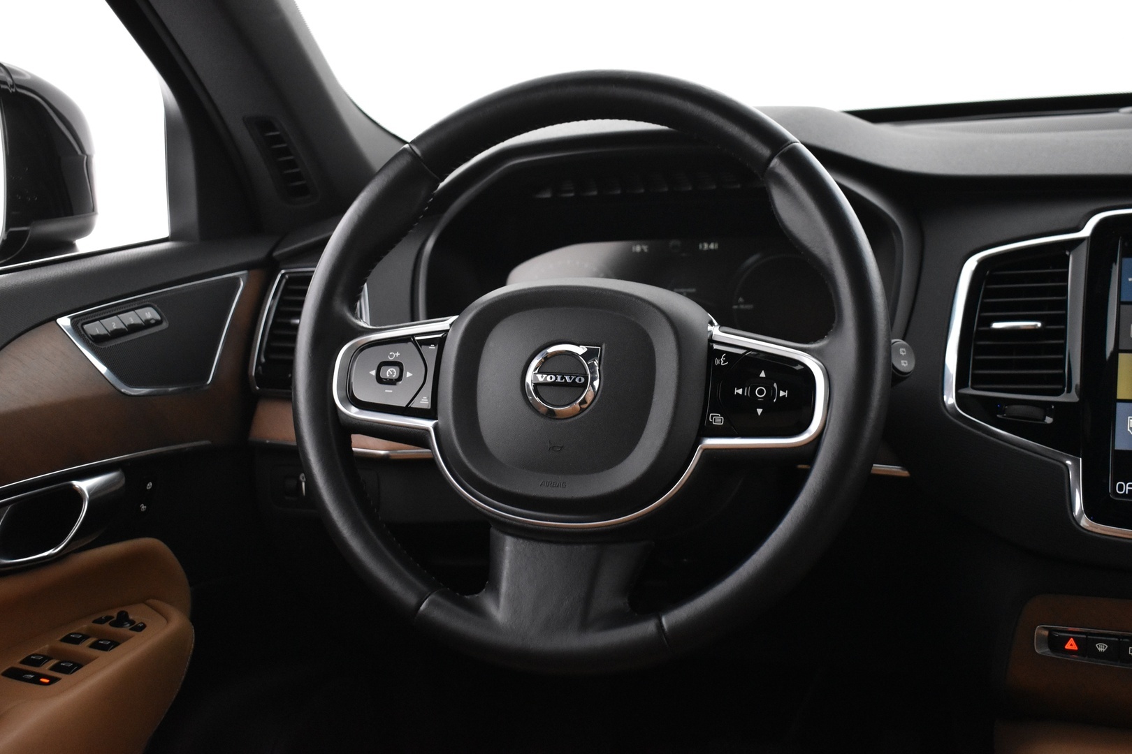 VOLVO XC90 2017