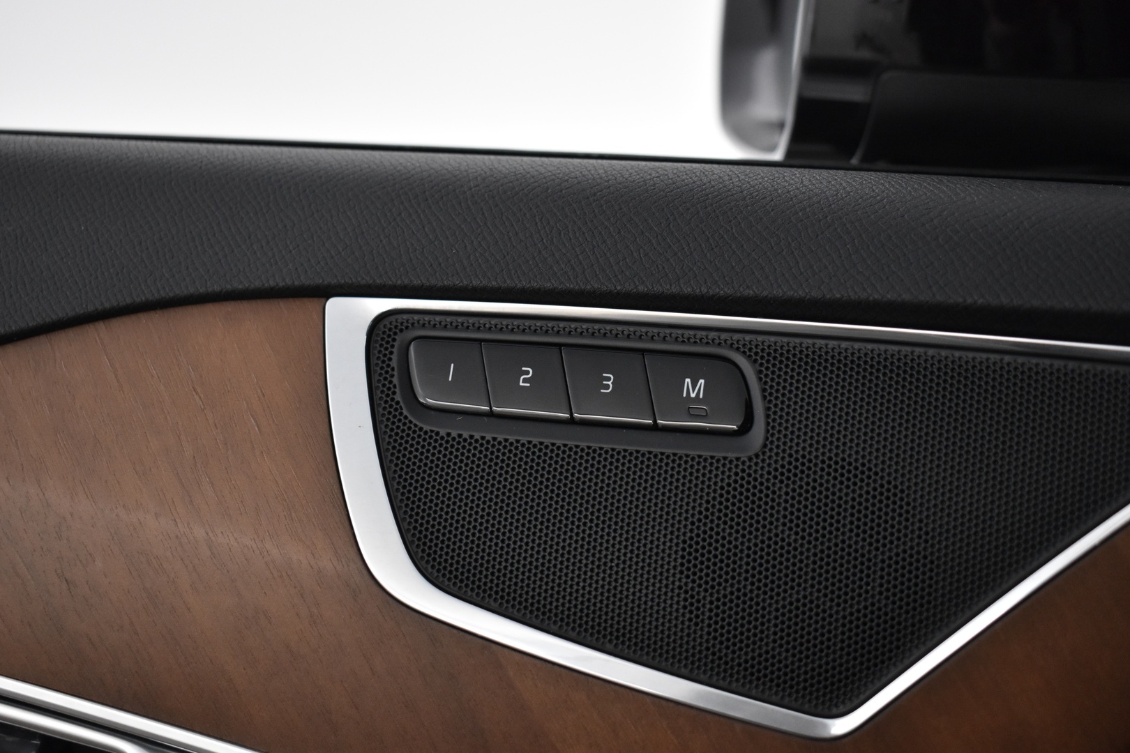 VOLVO XC90 2017