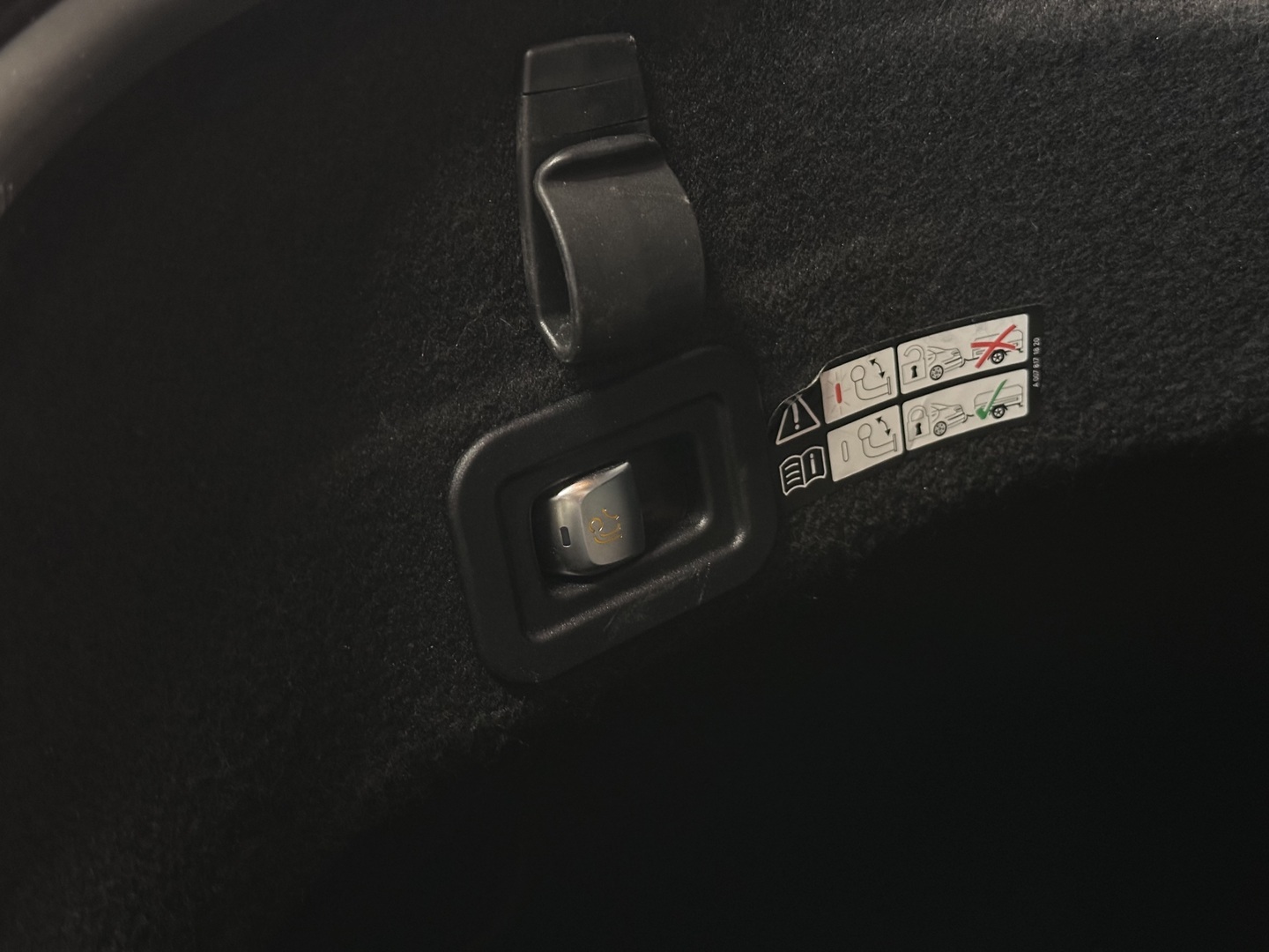 MERCEDES-BENZ C 2017