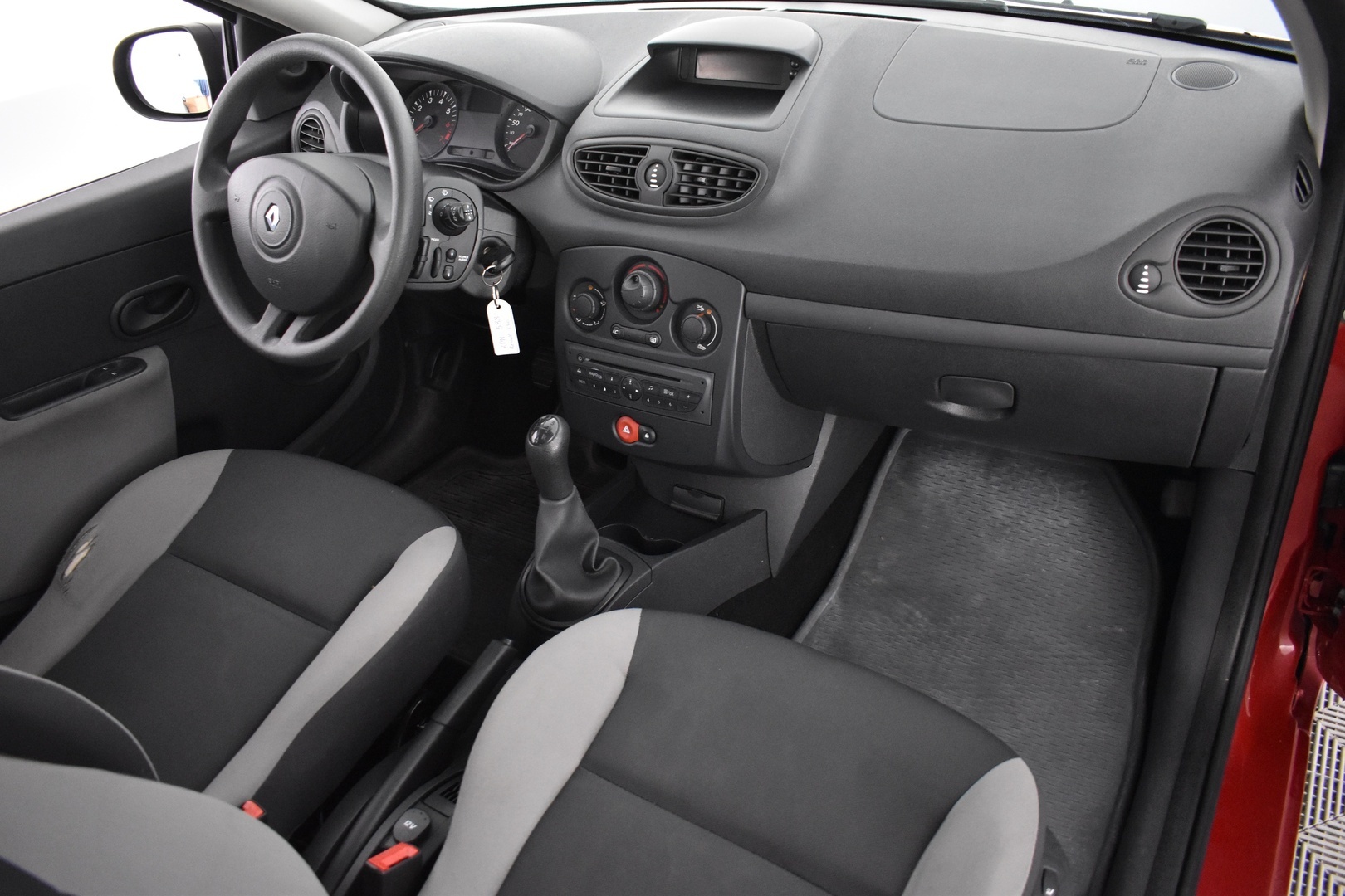 RENAULT Clio 2011