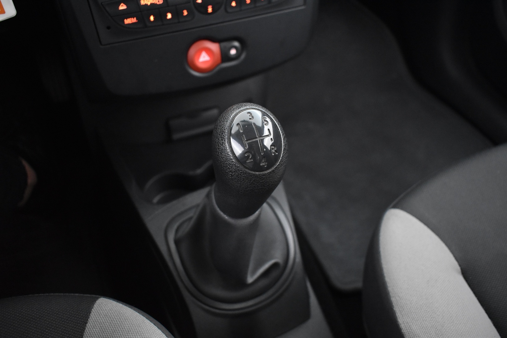 RENAULT Clio 2011