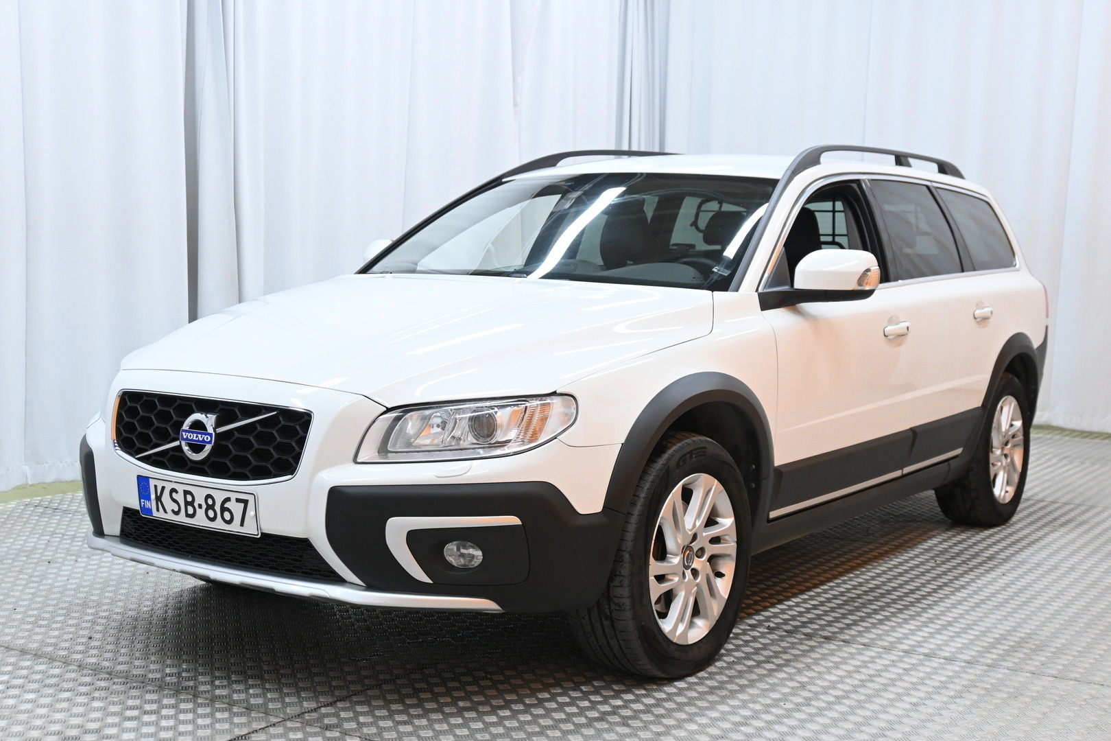 VOLVO XC70 2016