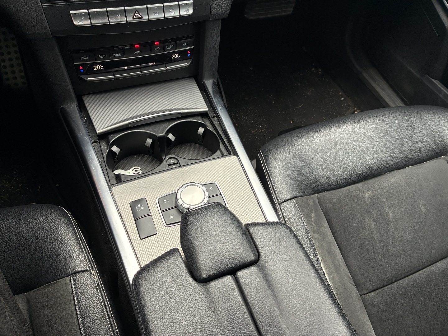 MERCEDES-BENZ E 2013