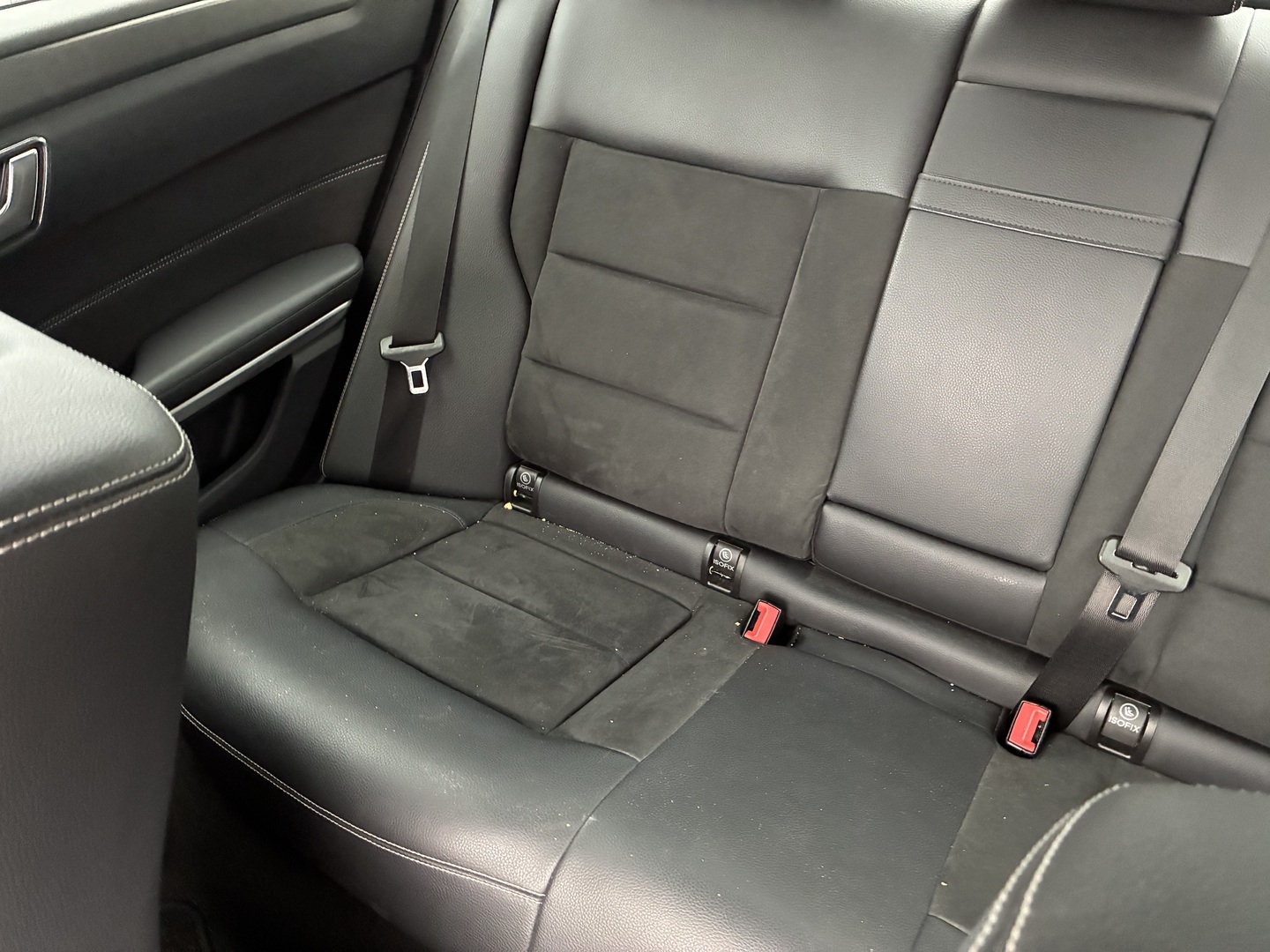 MERCEDES-BENZ E 2013