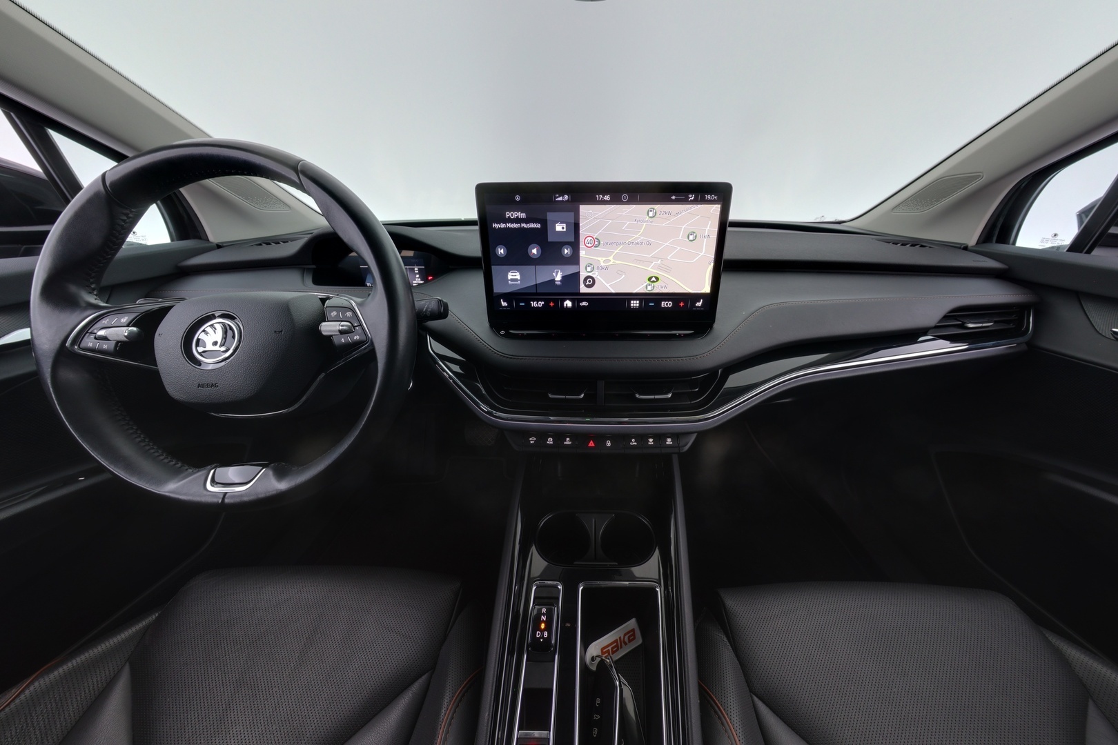SKODA Enyaq 2022