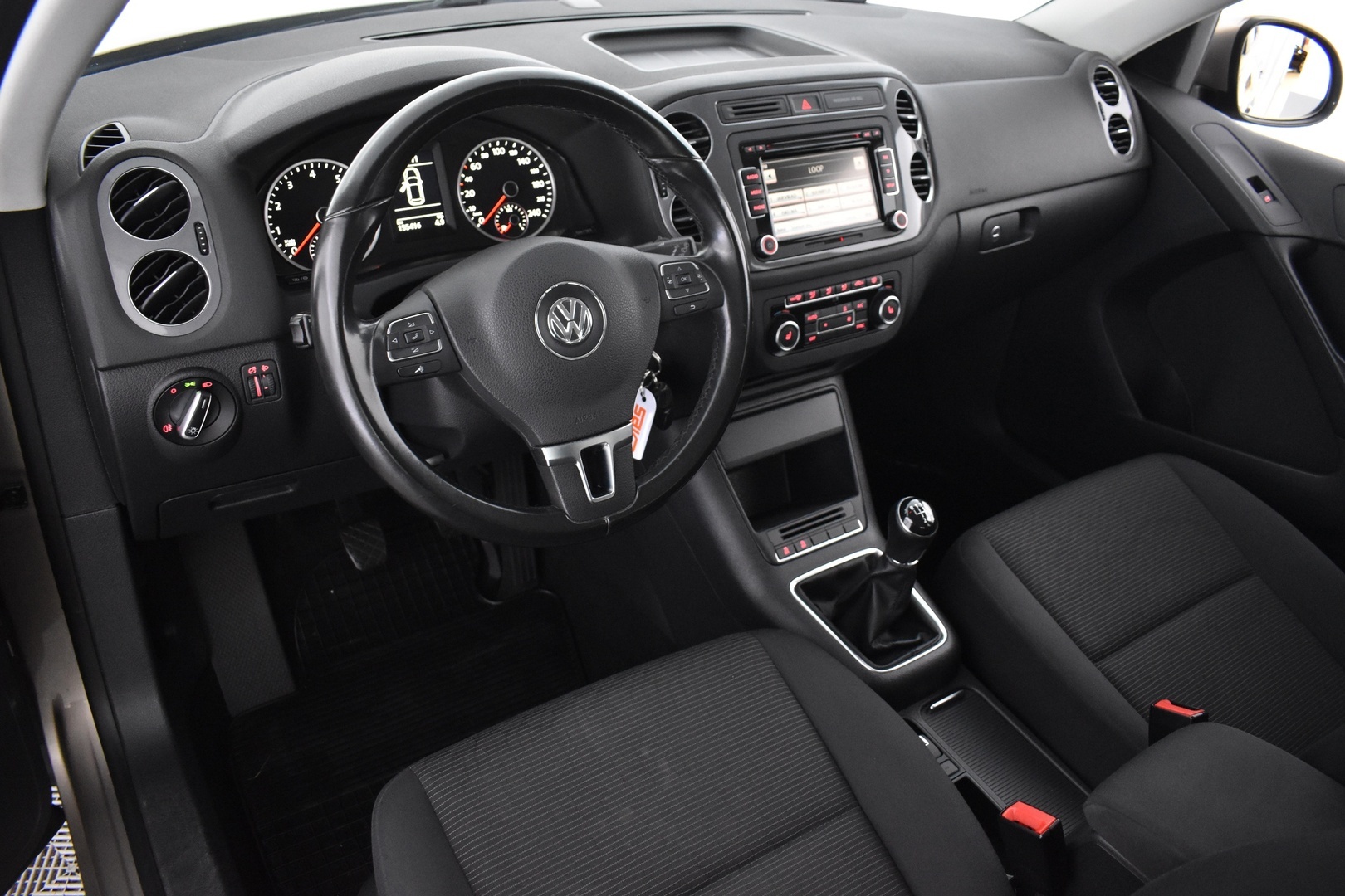 VOLKSWAGEN Tiguan 2013