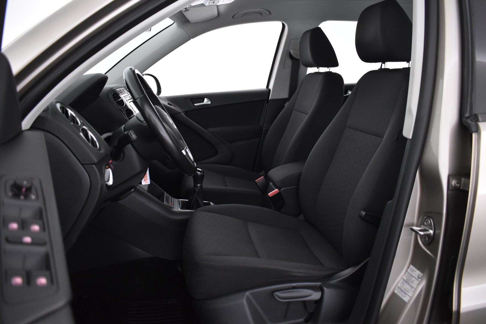 VOLKSWAGEN Tiguan 2013
