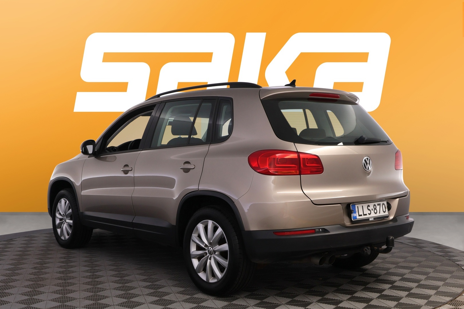 VOLKSWAGEN Tiguan 2013