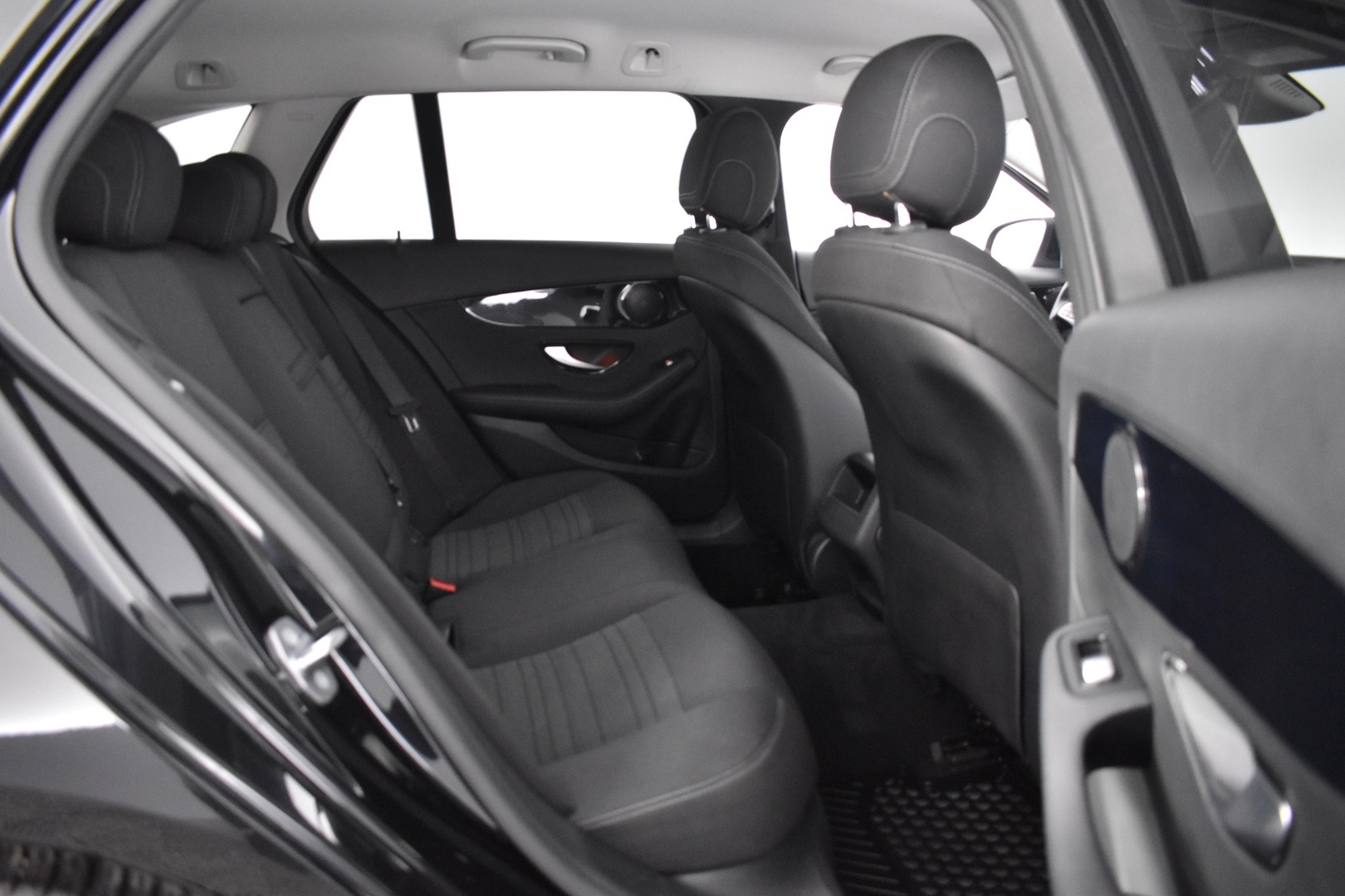 MERCEDES-BENZ C 2017