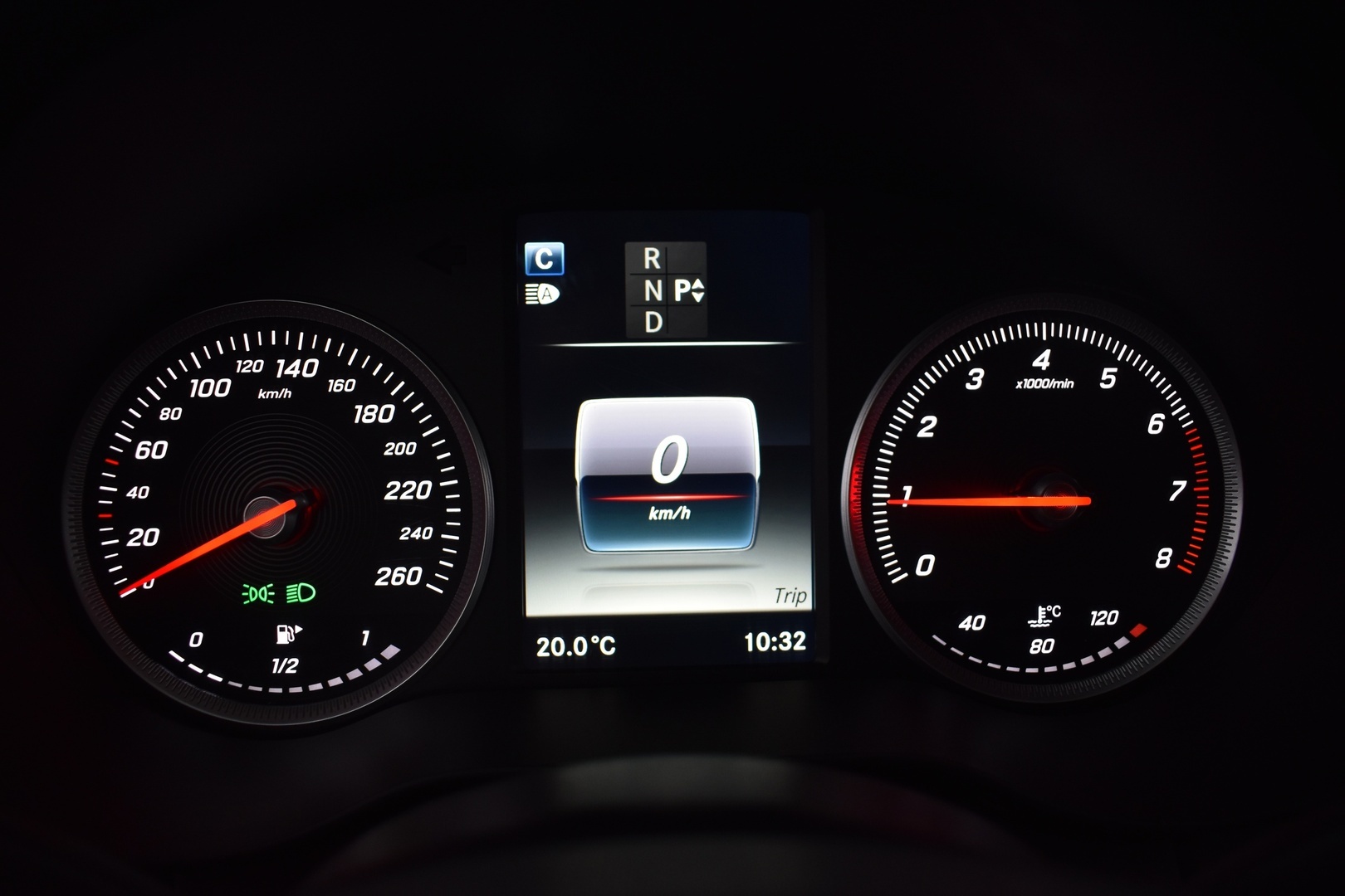 MERCEDES-BENZ C 2017