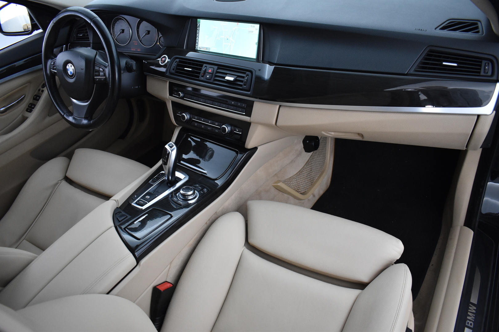 BMW 525 2011