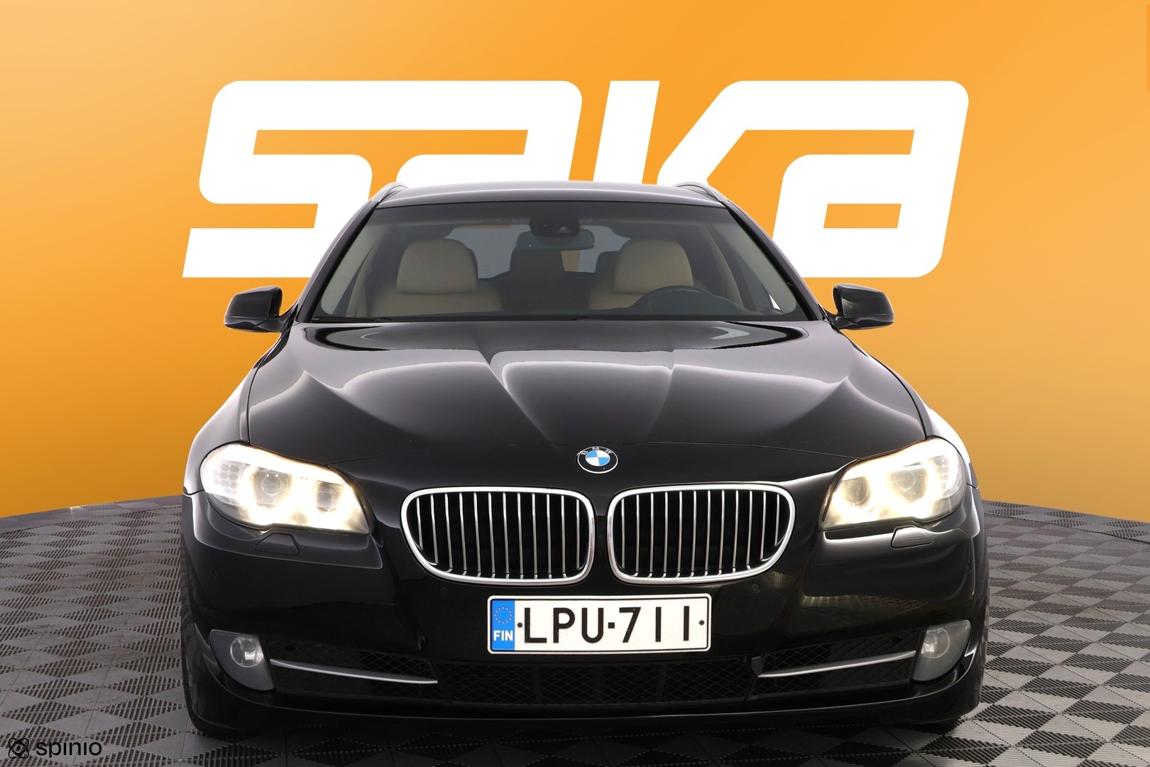 BMW 525 2011