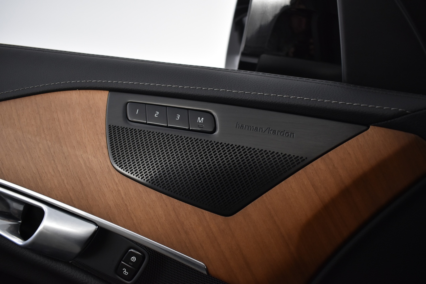 VOLVO XC90 2022