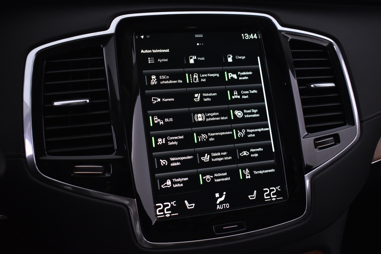 VOLVO XC90 2022
