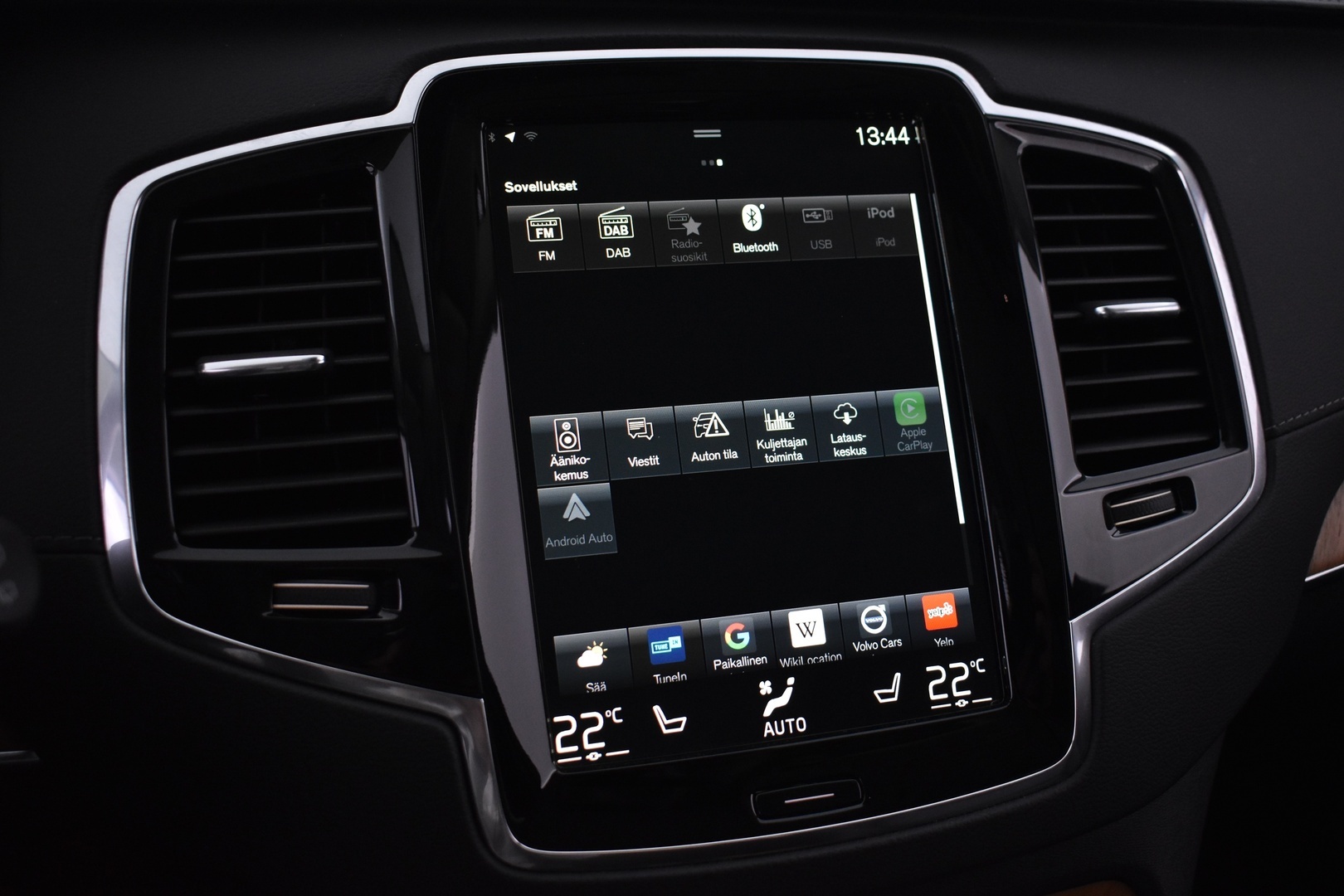 VOLVO XC90 2022