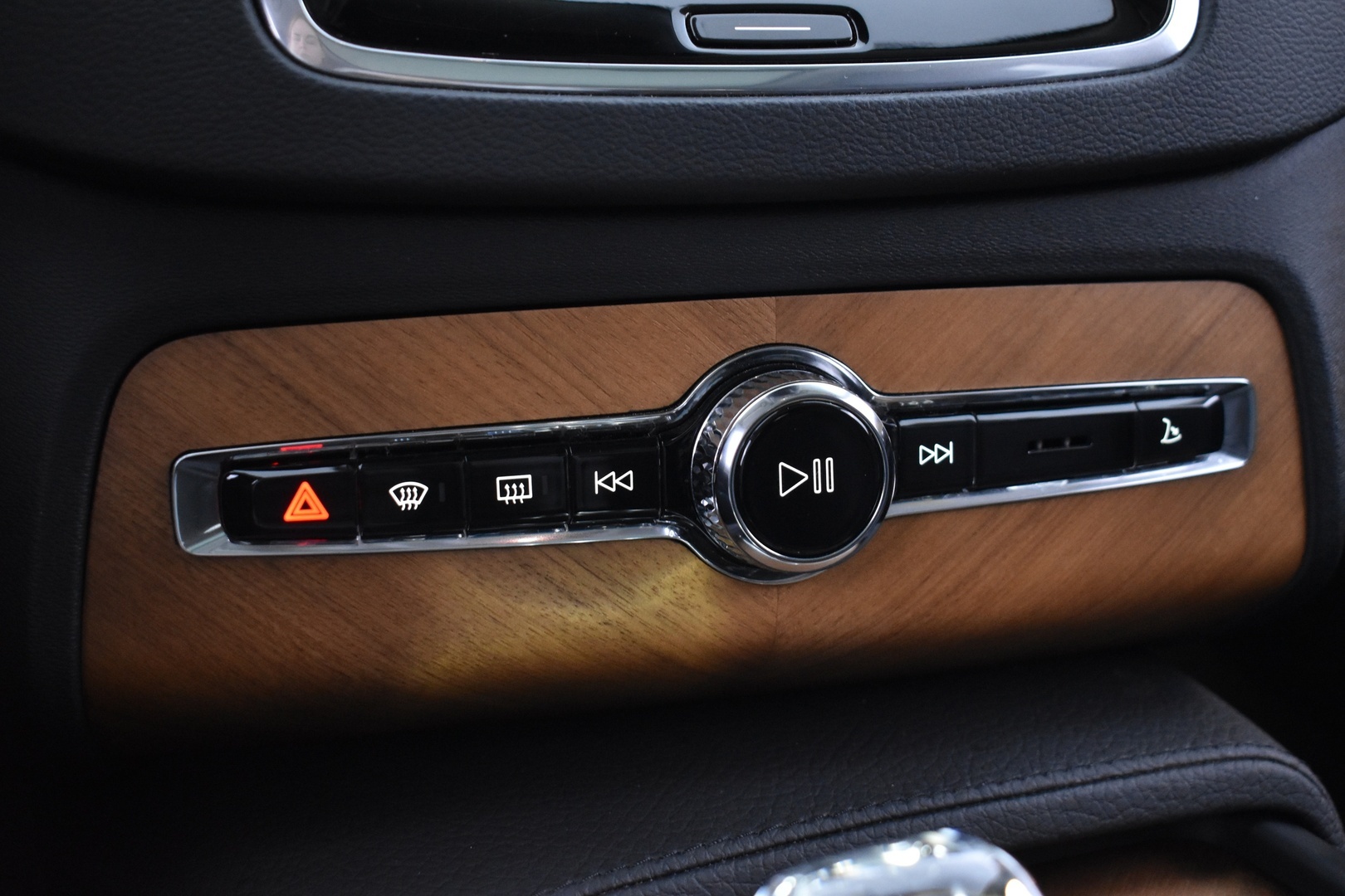 VOLVO XC90 2022