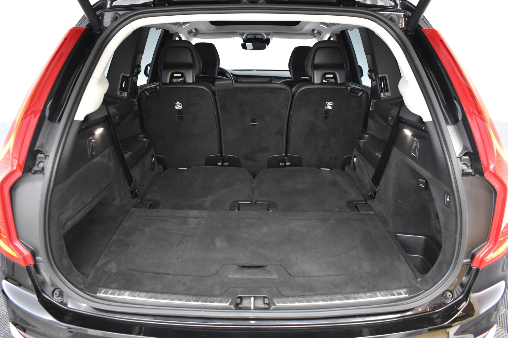 VOLVO XC90 2022