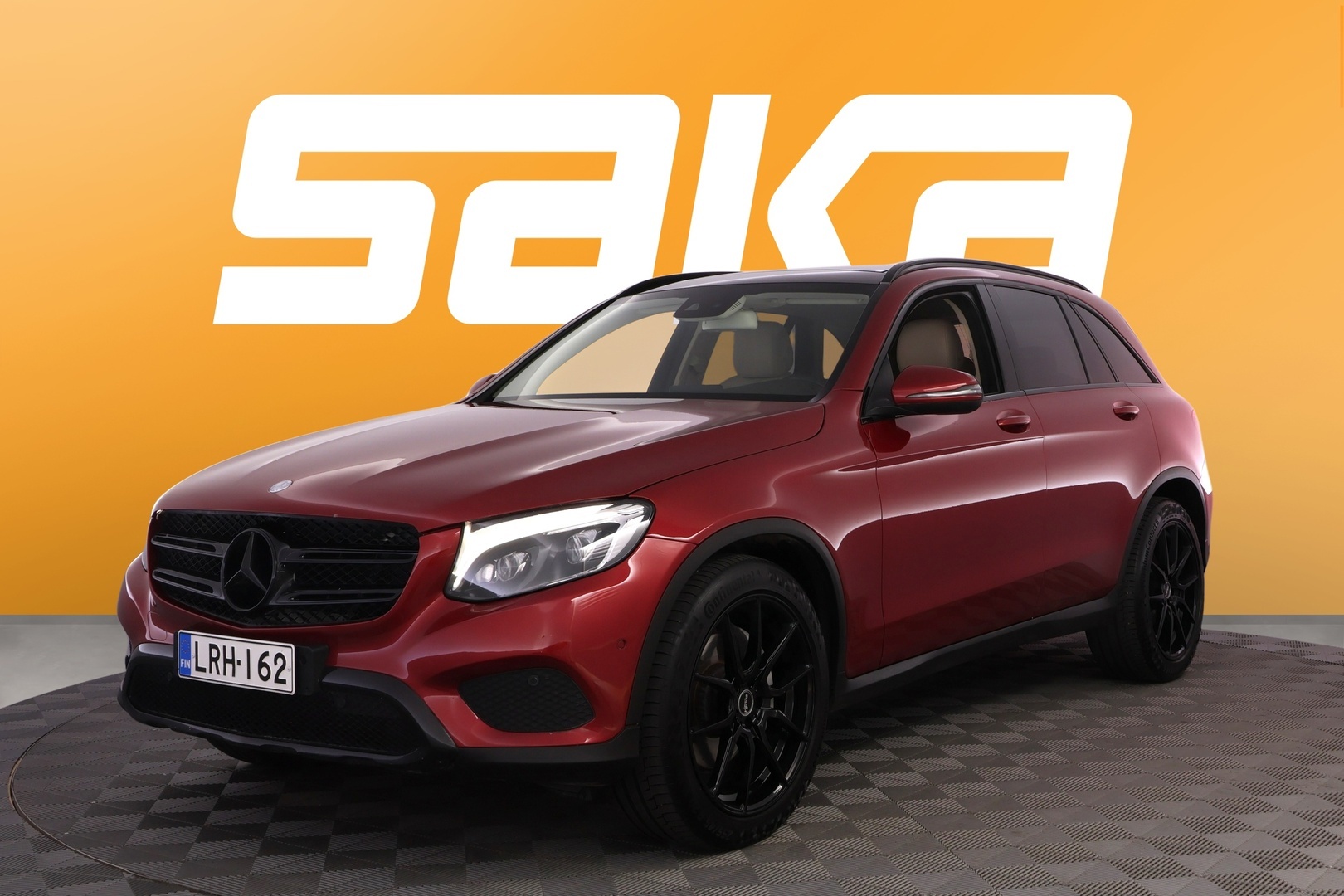 MERCEDES-BENZ GLC 2016
