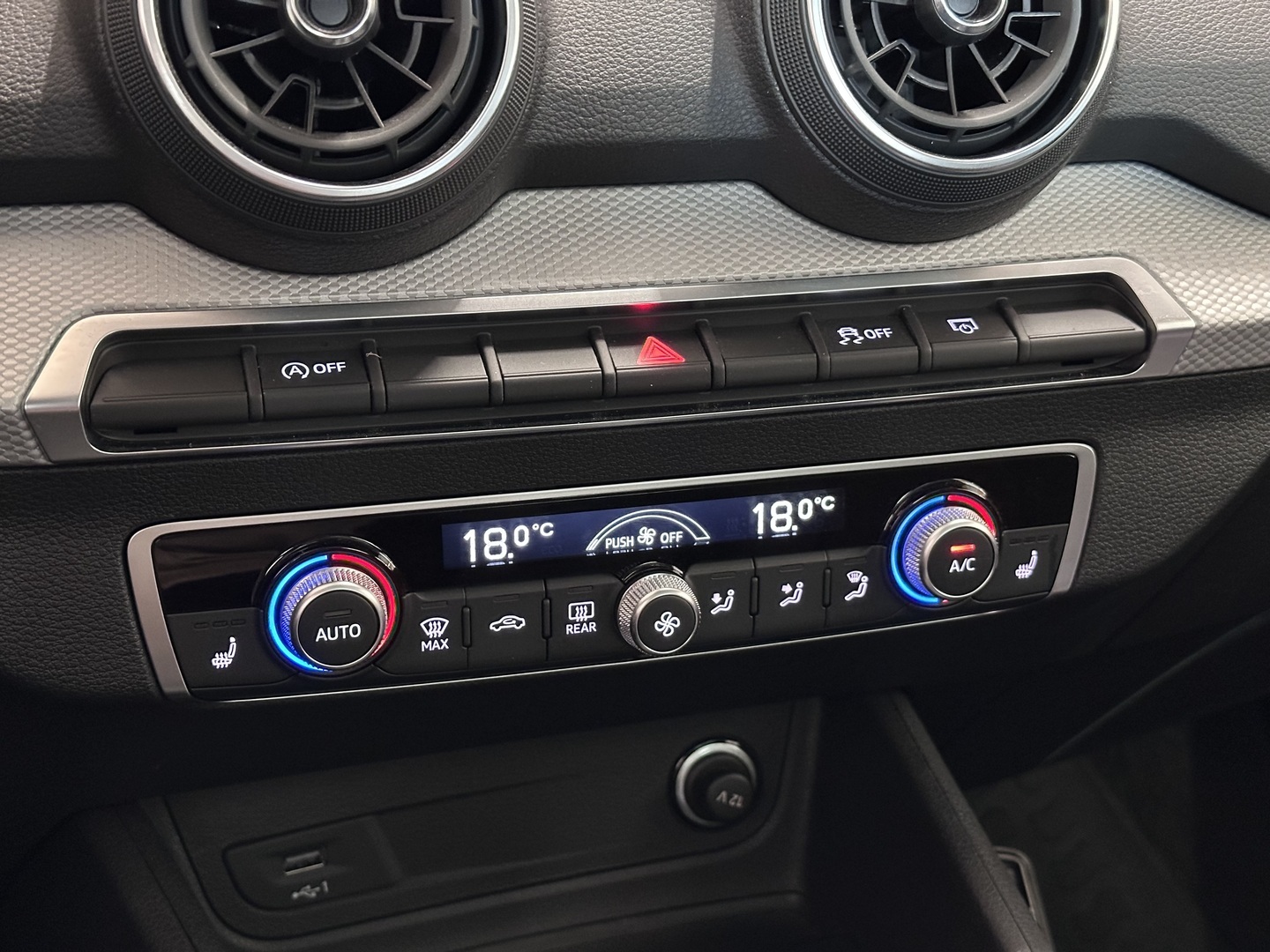 AUDI Q2 2022