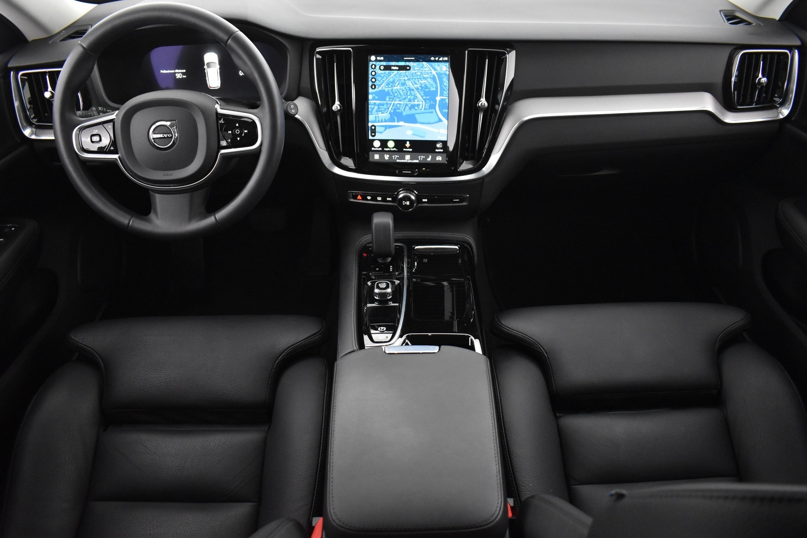 VOLVO V60 2024