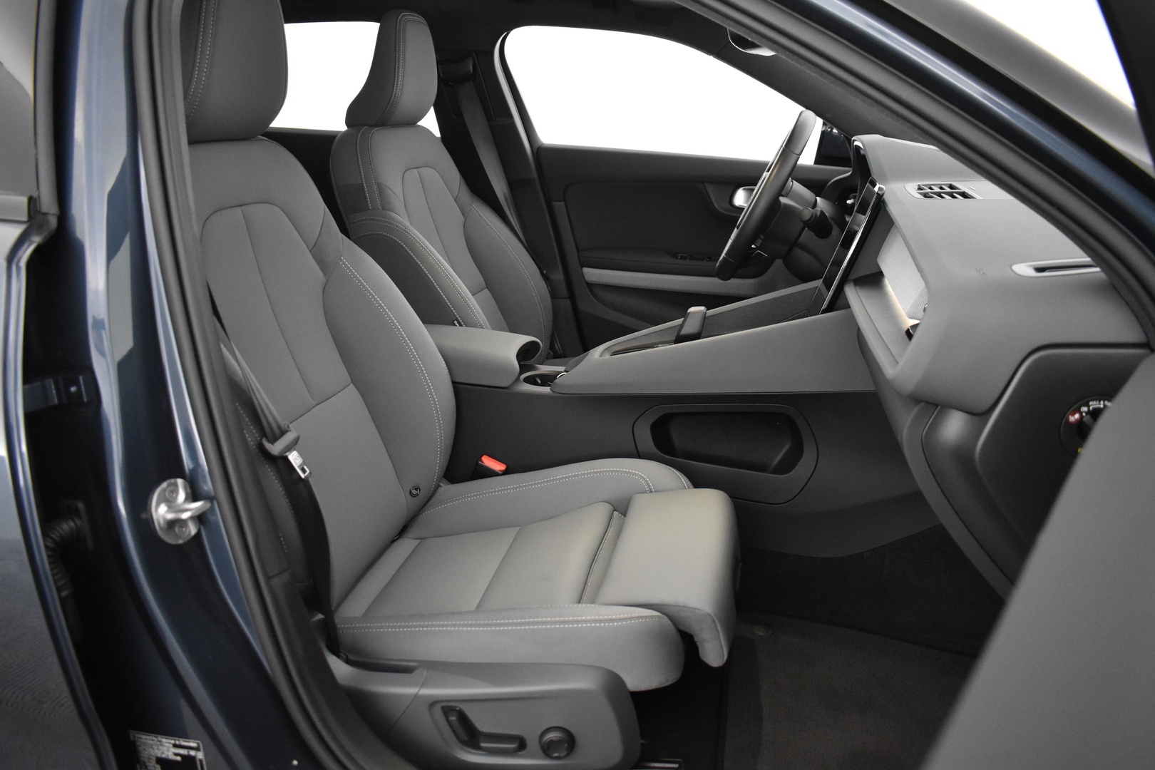 POLESTAR 2 2023
