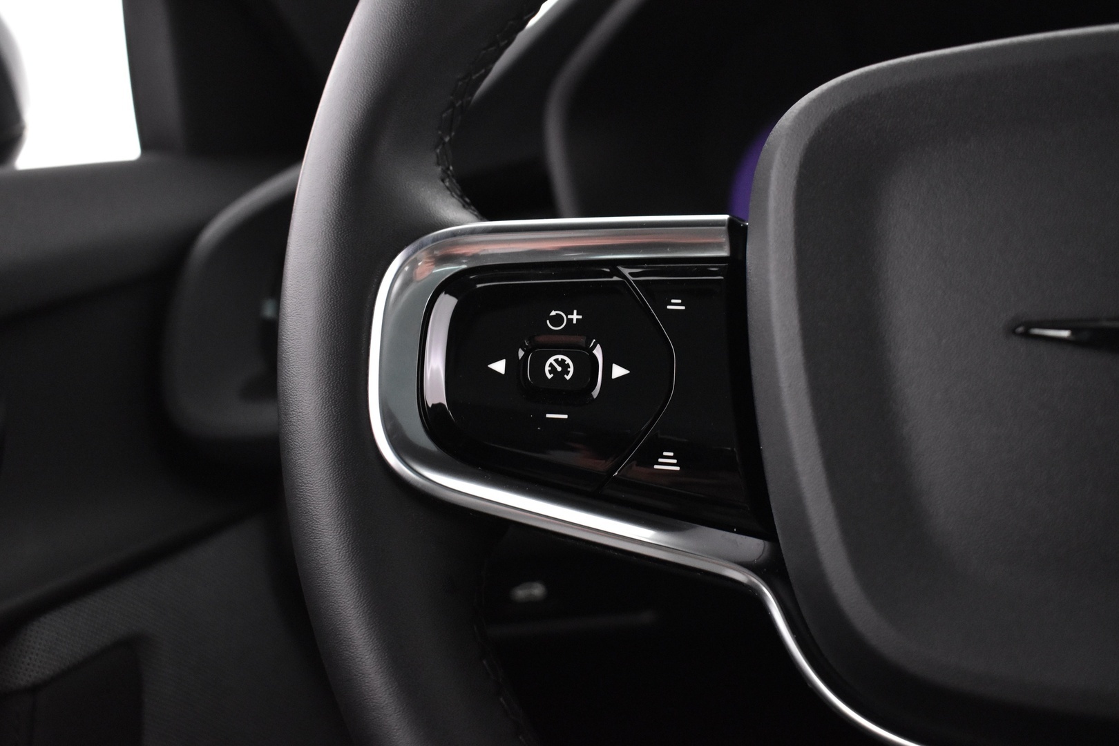 POLESTAR 2 2023