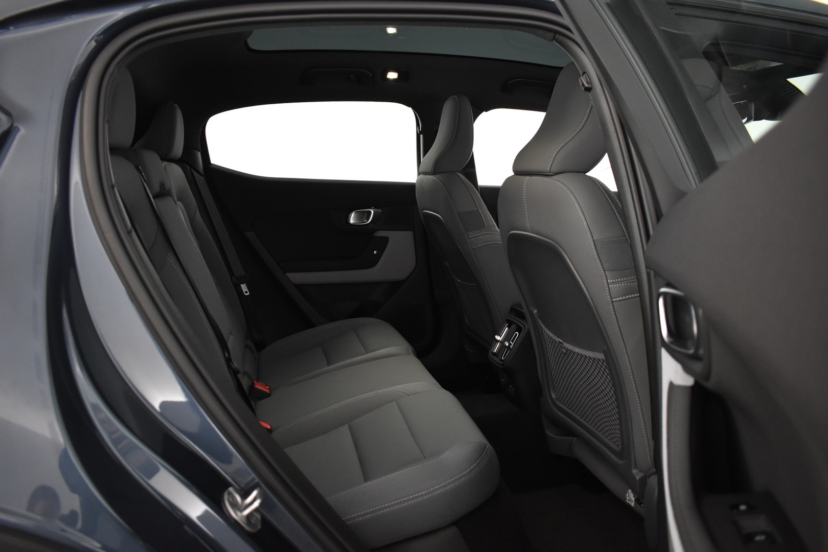 POLESTAR 2 2023