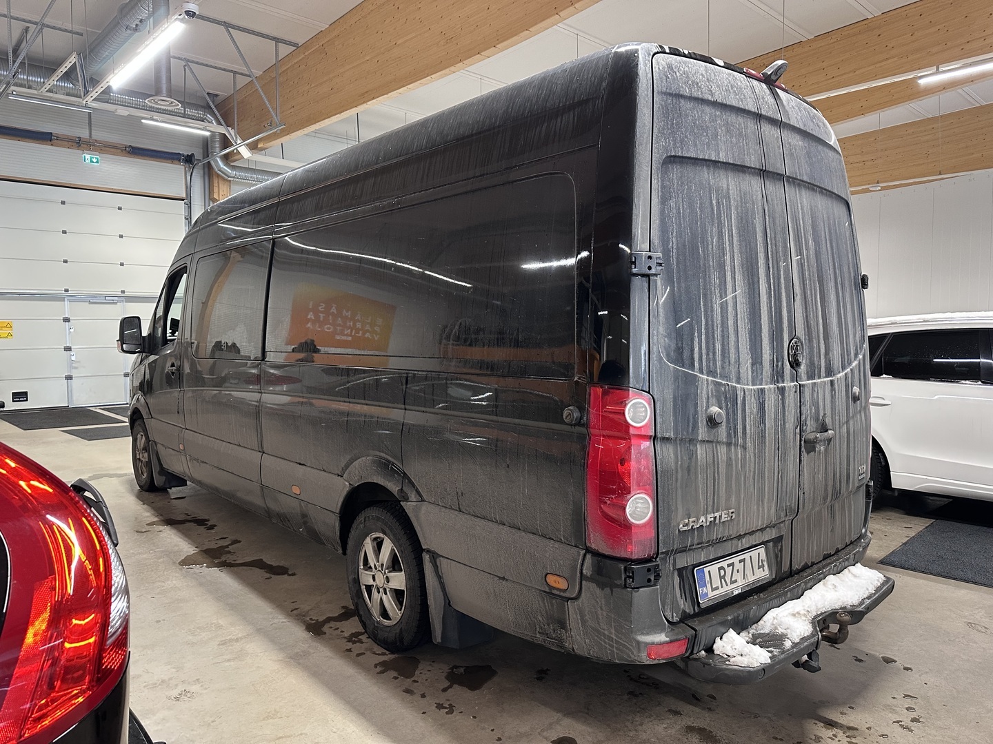 VOLKSWAGEN Crafter 2013