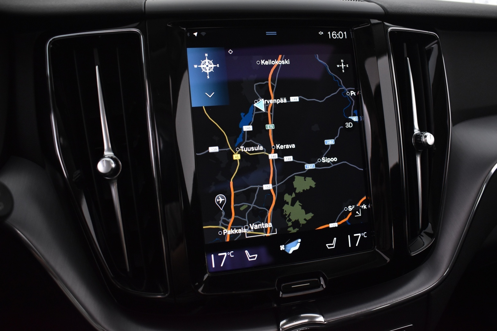 VOLVO XC60 2021