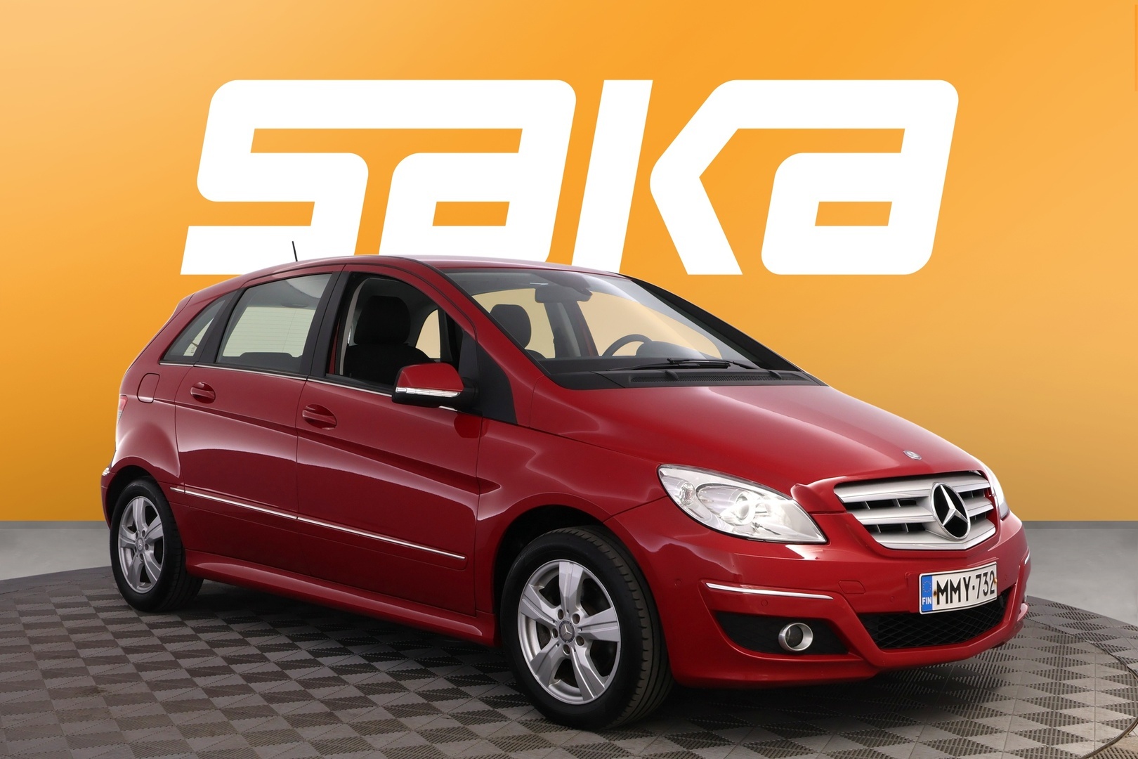 MERCEDES-BENZ B 2010