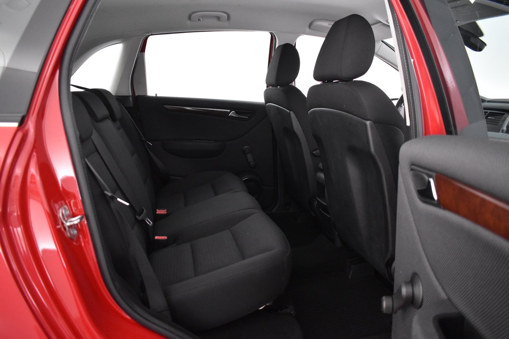 MERCEDES-BENZ B 2010